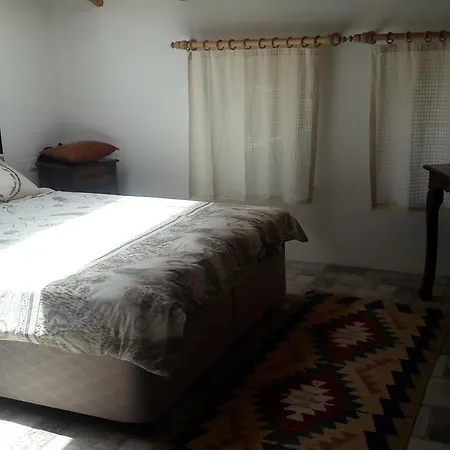 Valley Vista Apartment